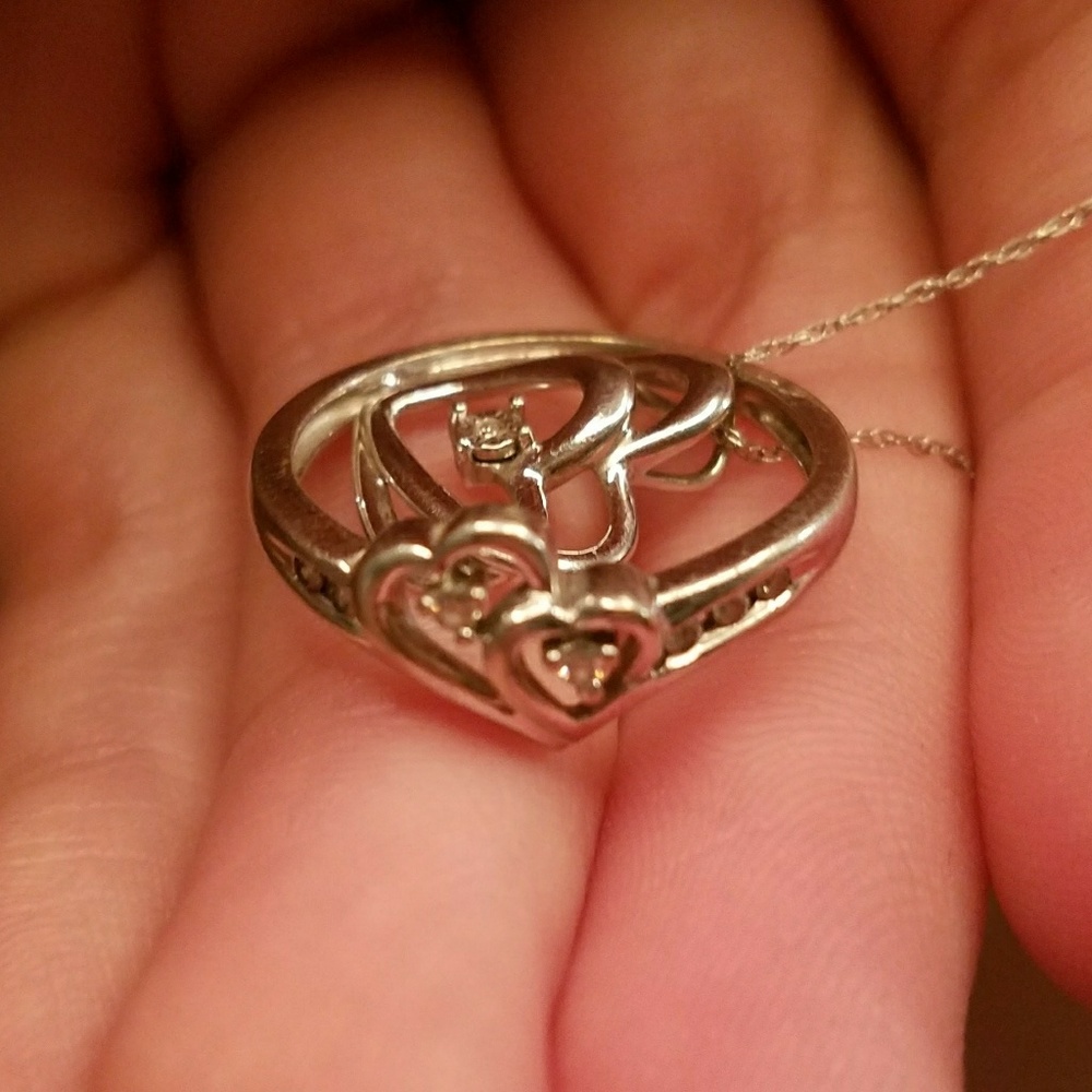 10k Promise Ring Size 7 with Matching Necklace